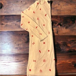 Torrid sweater skull print